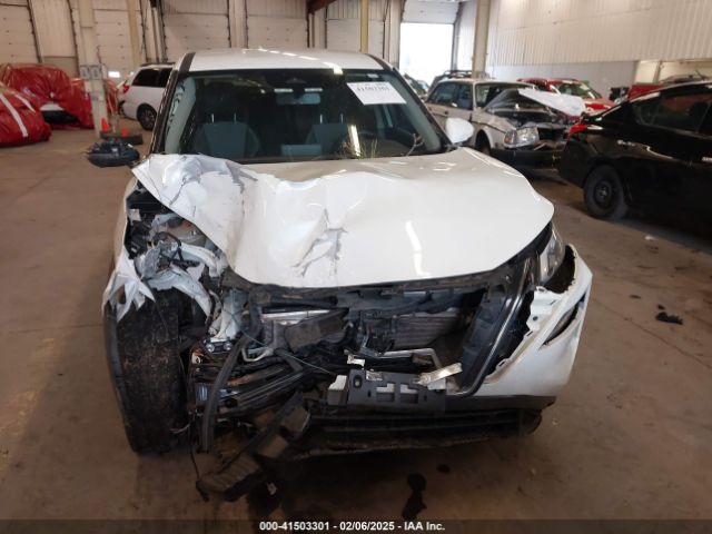 5N1AT3BBXMC775532 Nissan Rogue Sv Intelligent Awd