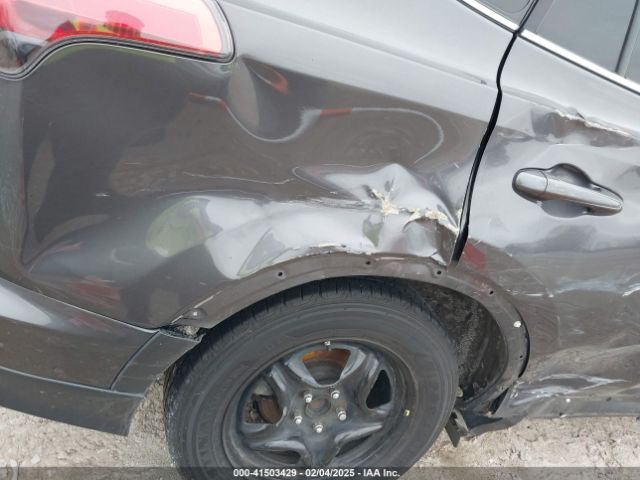 2T3ZFREVXGW245294 Toyota RAV4 LE
