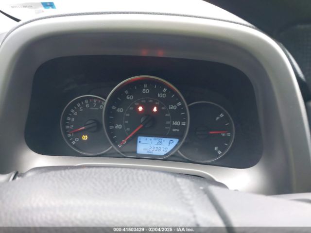 2T3ZFREVXGW245294 Toyota RAV4 LE