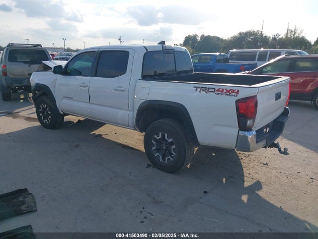 5TFCZ5AN6JX137771 Toyota Tacoma Trd Off Road
