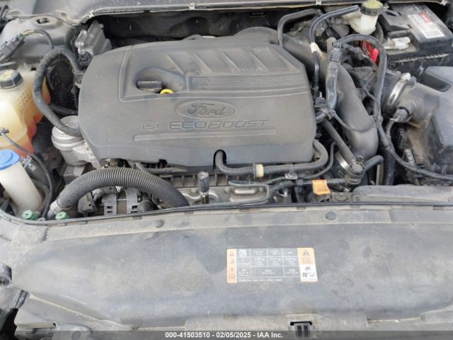 3FA6P0HDXHR249629 Ford FUSION SE