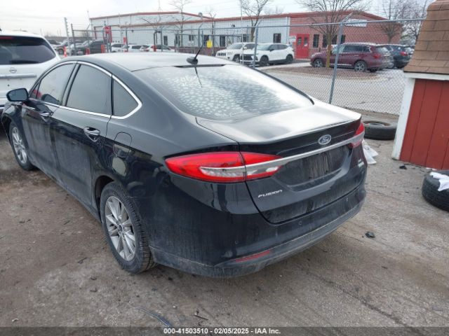 3FA6P0HDXHR249629 Ford FUSION SE