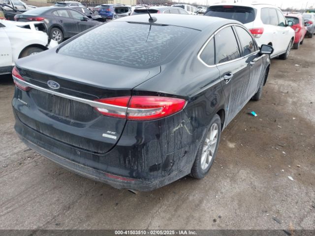 3FA6P0HDXHR249629 Ford FUSION SE