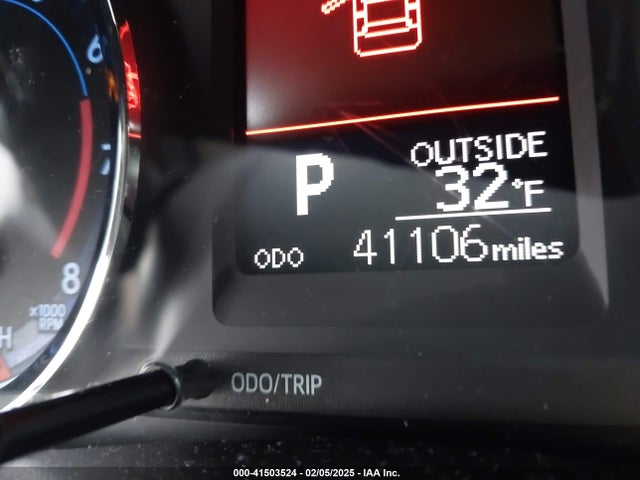 Toyota COROLLA LE 2018 2T1BURHE0JC974912 Image 16