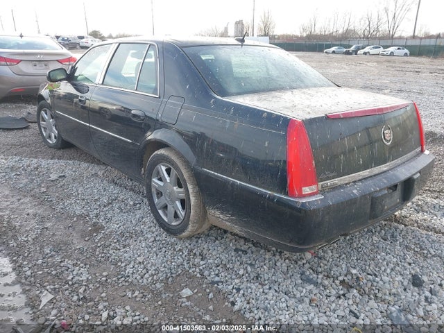 2007 CADILLAC DTS 1G6KD57YX7U180258 Photo 2