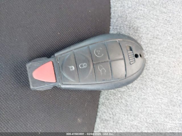 1C4PJLCB6EW101638 Jeep Cherokee Latitude
