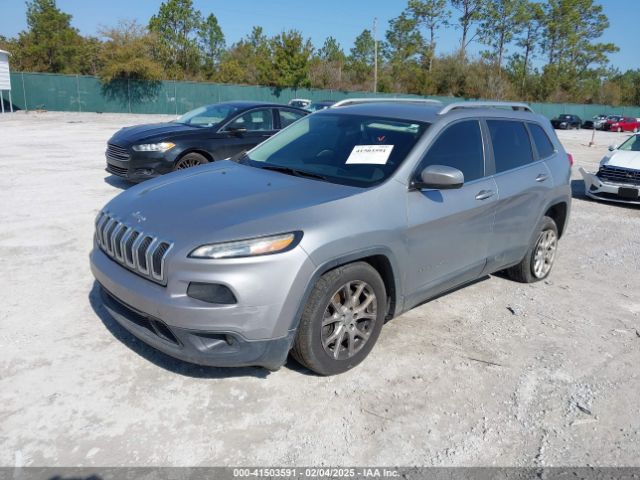 1C4PJLCB6EW101638 Jeep Cherokee Latitude