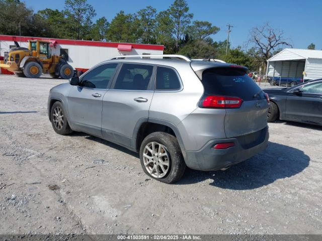 1C4PJLCB6EW101638 Jeep Cherokee Latitude