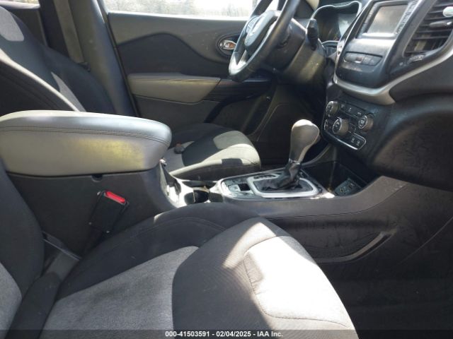 1C4PJLCB6EW101638 Jeep Cherokee Latitude