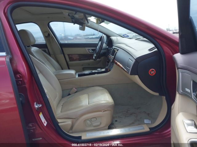 2009 JAGUAR XF SAJWA06B59HR05611 Photo 4