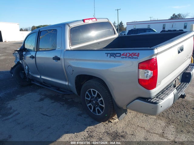 5TFDY5F11HX642737 Toyota Tundra Sr5 5.7l V8
