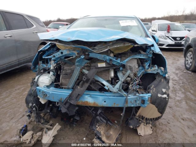 JTDKDTB30F1101290 Toyota Prius C Two