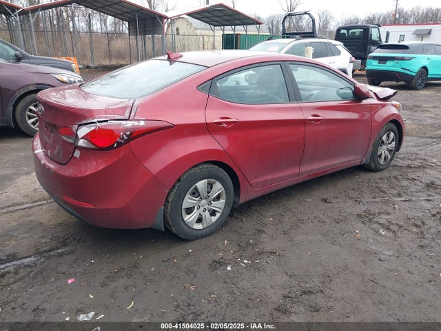 5NPDH4AE3GH795148 Hyundai ELANTRA SE