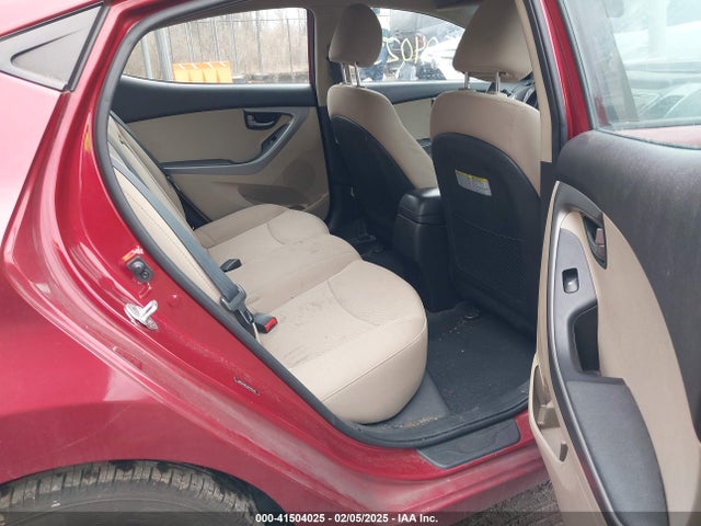 5NPDH4AE3GH795148 Hyundai ELANTRA SE