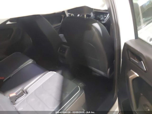 3VV4B7AX5RM129797 Volkswagen Tiguan 2.0t Sel R-line