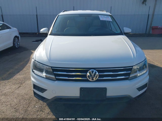 3VV1B7AX4LM098567 Volkswagen Tiguan 2.0t S