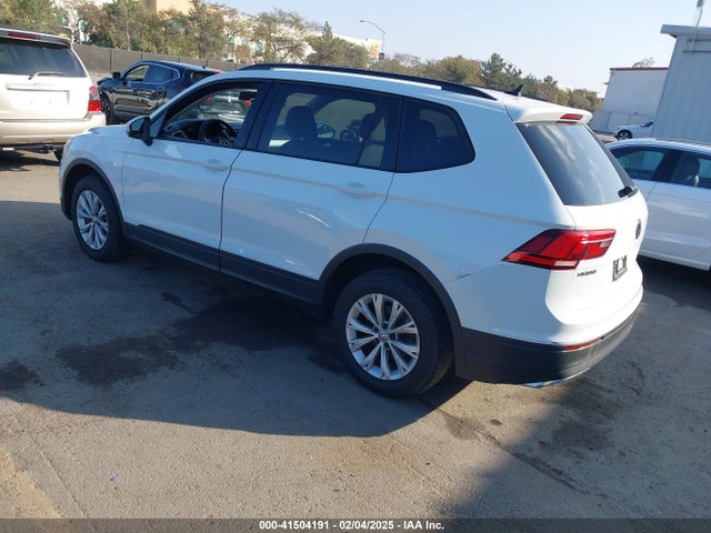 3VV1B7AX4LM098567 Volkswagen Tiguan 2.0t S