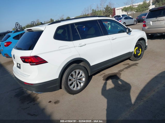 3VV1B7AX4LM098567 Volkswagen Tiguan 2.0t S
