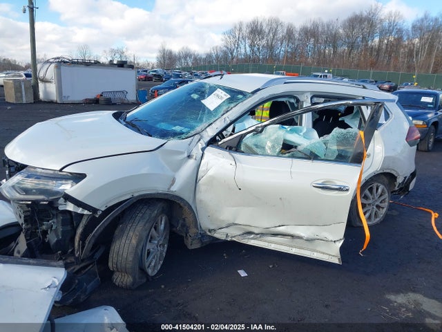 KNMAT2MV1KP516018 Nissan ROGUE SV