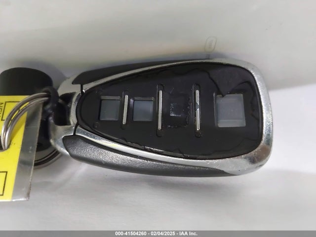 1G1ZE5ST9HF216508 Chevrolet MALIBU 1LT