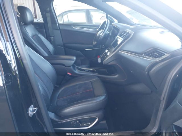 5LMCJ4C93KUL00731 Lincoln Mkc Black Label
