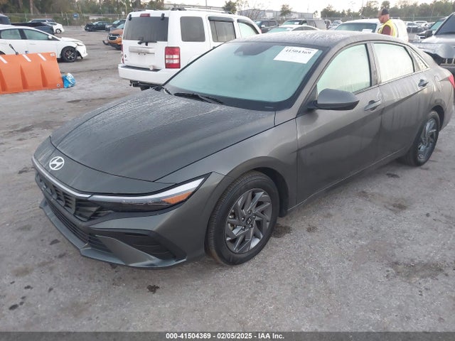 Hyundai ELANTRA SEL 2024 KMHLM4DG9RU641410 Image 2