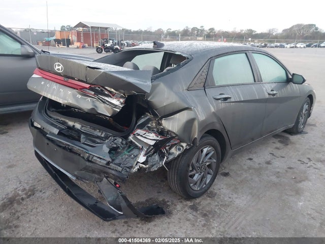 Hyundai ELANTRA SEL 2024 KMHLM4DG9RU641410 Image 4