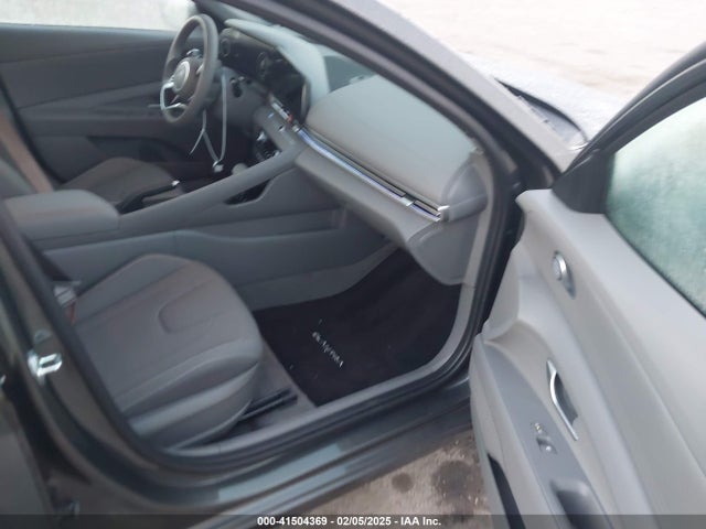 Hyundai ELANTRA SEL 2024 KMHLM4DG9RU641410 Image 5