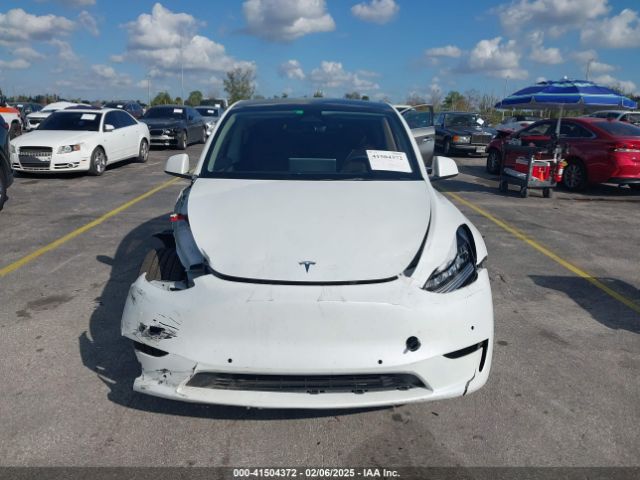 7SAYGDEE3NA014770 Tesla Model Y Long Range Dual Motor All-wheel Drive