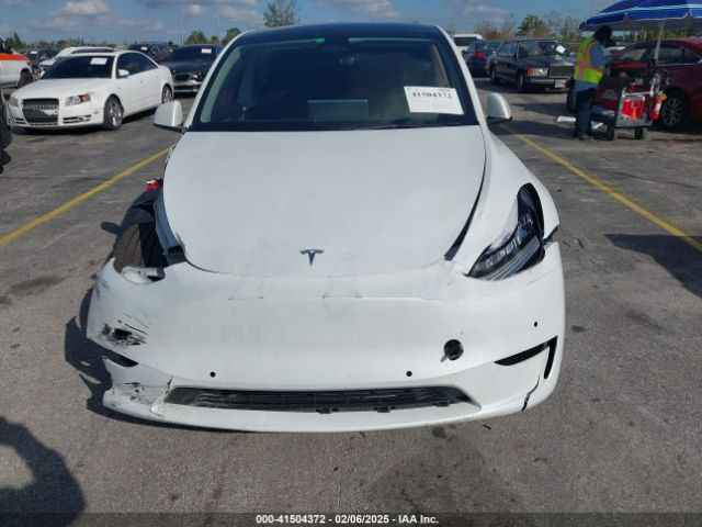 7SAYGDEE3NA014770 Tesla Model Y Long Range Dual Motor All-wheel Drive