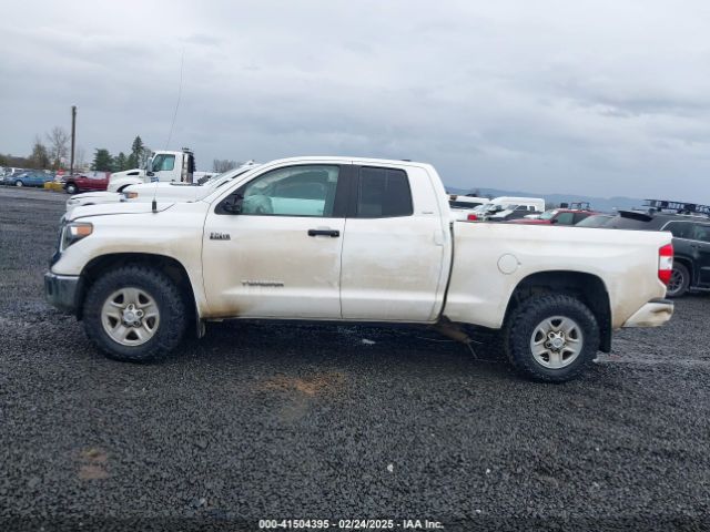 5TFUY5F13MX022031 Toyota Tundra Sr5