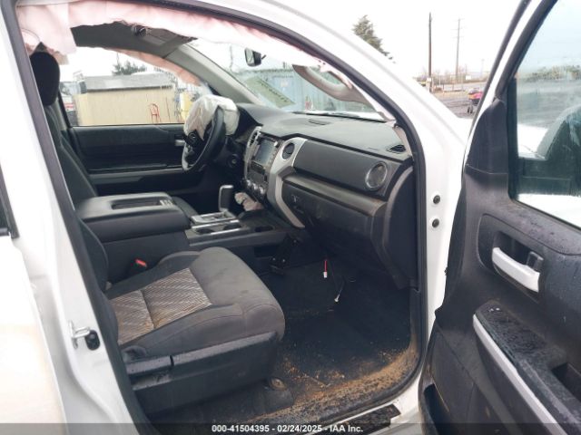 5TFUY5F13MX022031 Toyota Tundra Sr5