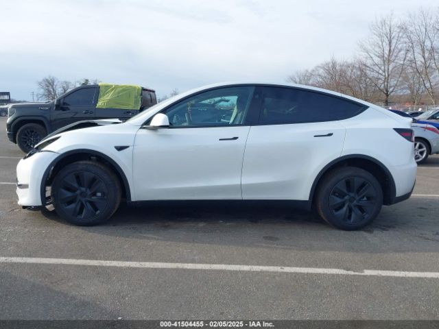 7SAYGDEE1SA343429 Tesla Model Y Long Range Dual Motor All-wheel Drive