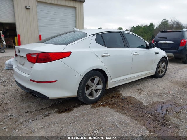 KIA Optima Lx 2015 5XXGM4A72FG373912 Image 4