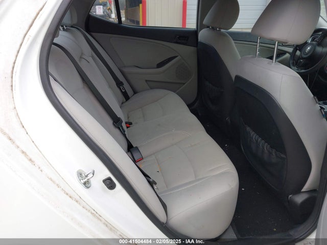 KIA Optima Lx 2015 5XXGM4A72FG373912 Image 8