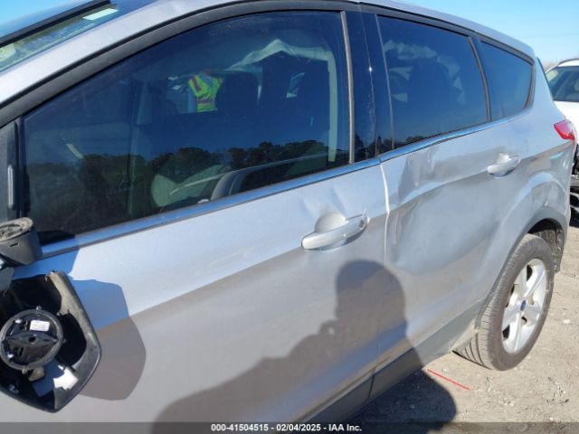 1FMCU0GX1GUA36024 Ford ESCAPE SE