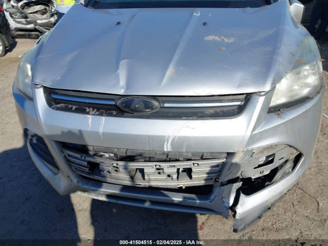 1FMCU0GX1GUA36024 Ford ESCAPE SE