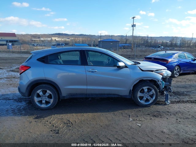 Honda HR-V LX 2017 3CZRU6H38HG709077 Image 13
