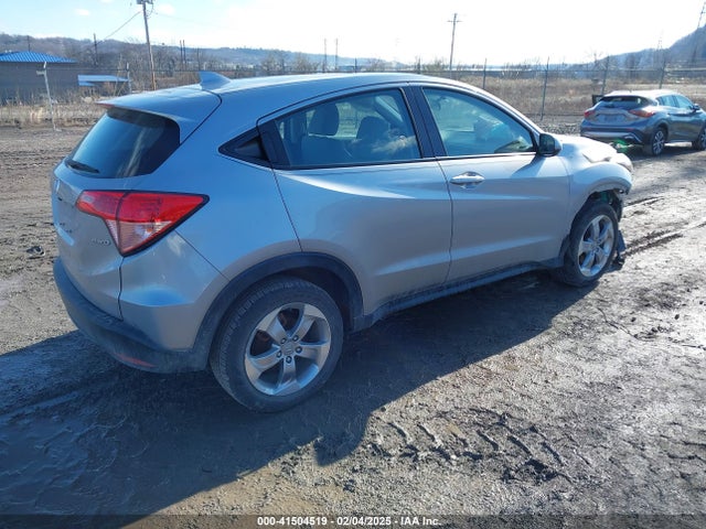 Honda HR-V LX 2017 3CZRU6H38HG709077 Image 4