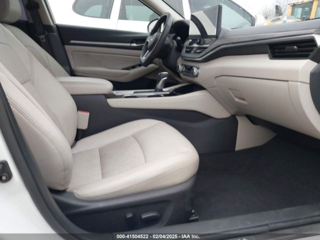 1N4BL4EW8PN343582 Nissan Altima Sl Intelligent Awd