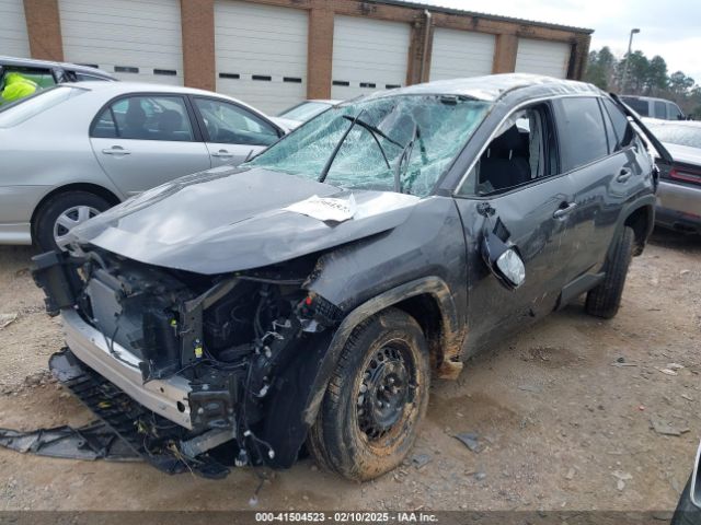 2T3K1RFV7RC277770 Toyota RAV4 LE
