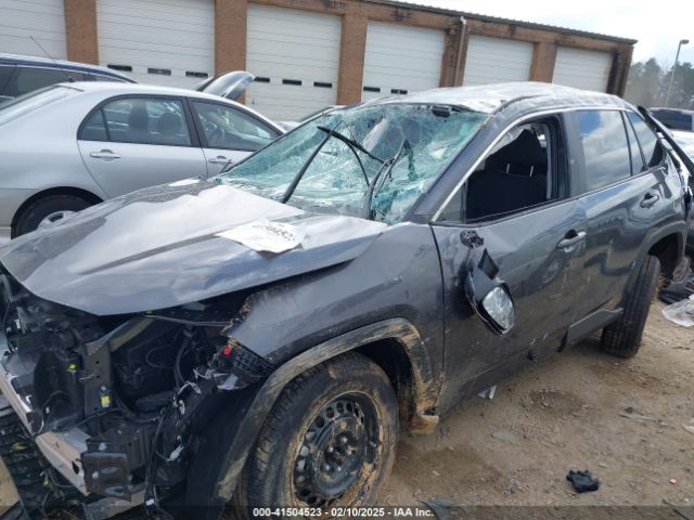 2T3K1RFV7RC277770 Toyota RAV4 LE