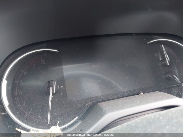 2T3K1RFV7RC277770 Toyota RAV4 LE