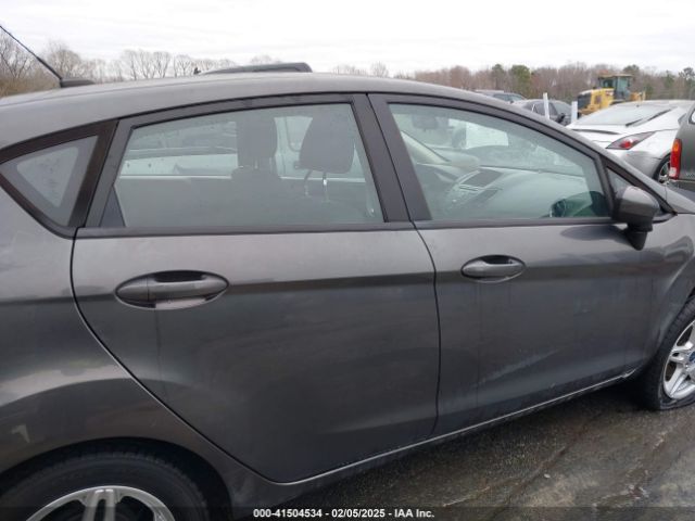3FADP4EJ0KM164635 Ford FIESTA SE