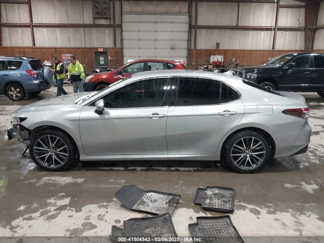 4T1F11BK3MU024637 Toyota Camry Xle Awd