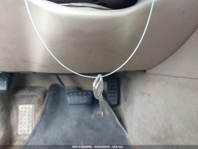 2005 CADILLAC STS 1G6DW677050157415 Photo 10