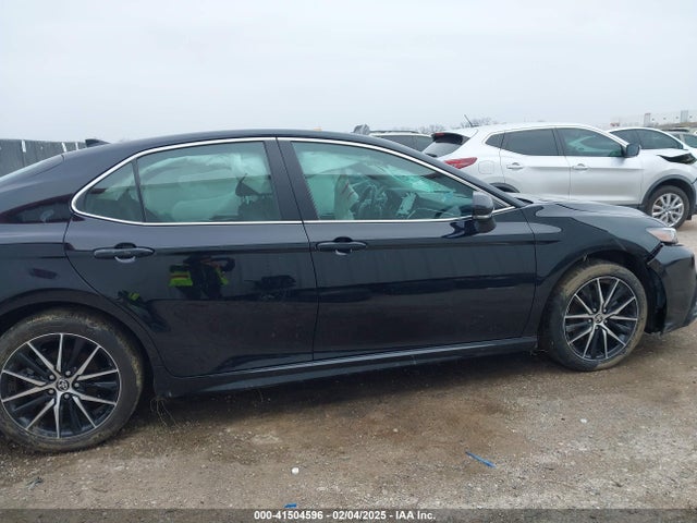 4T1G11AKXRU854920 Toyota CAMRY SE