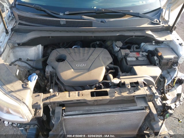 KIA Soul 2016 KNDJN2A23G7858128 Image 10