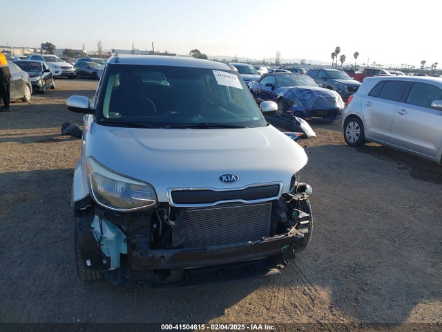 KIA Soul 2016 KNDJN2A23G7858128 Image 13