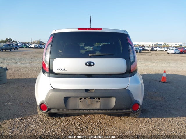 KIA Soul 2016 KNDJN2A23G7858128 Image 17